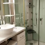 Apartment Grand Face